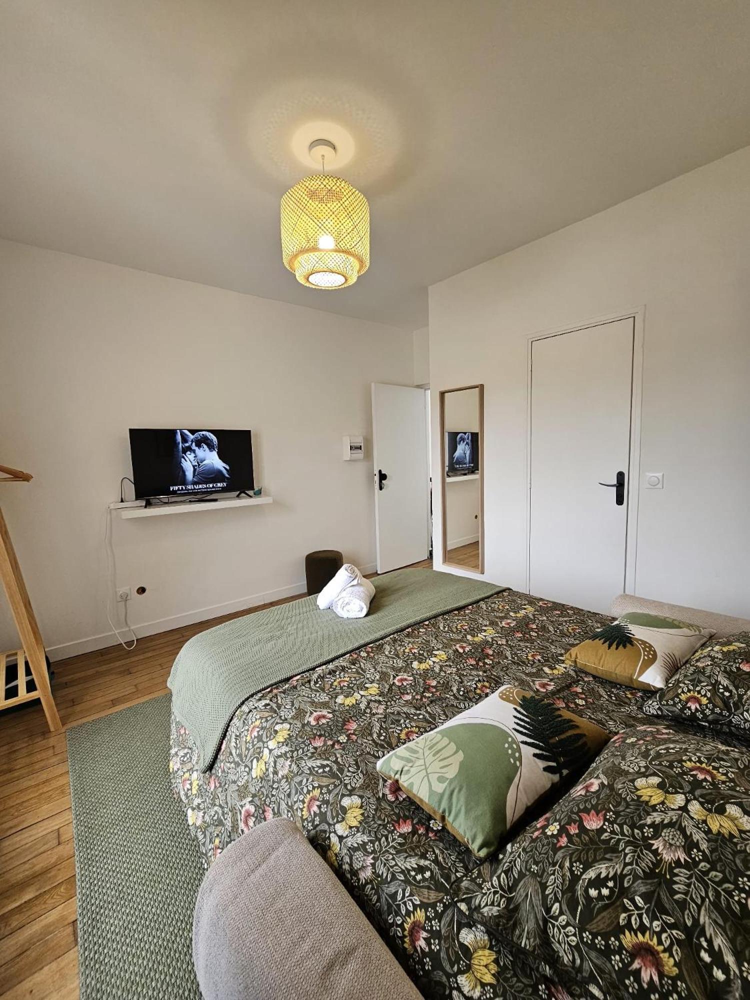 Chambre Verte Proche De Stade De France Pierrefitte-sur-Seine Buitenkant foto